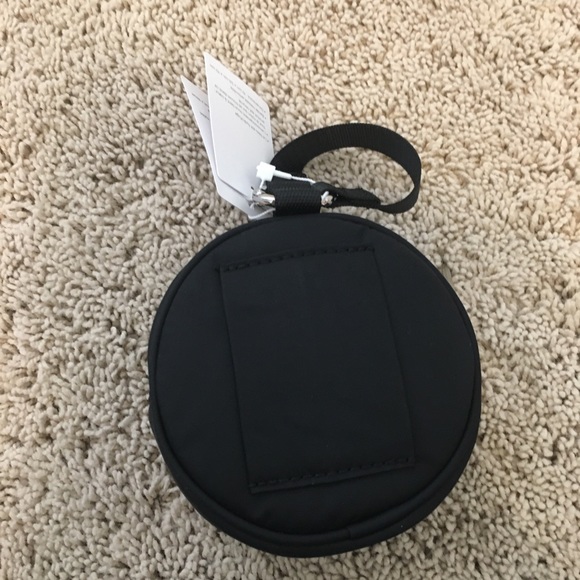Lululemon black  logo pouch - Picture 7 of 15